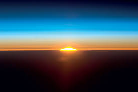 Encyclopédie environnement - l’effet de serre - atmosphere - sunrise - atmospheric layer