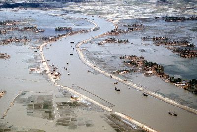 环境百科全书-热带气旋-洪水