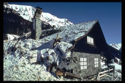 环境百科全书-自然灾害-Montroc雪崩