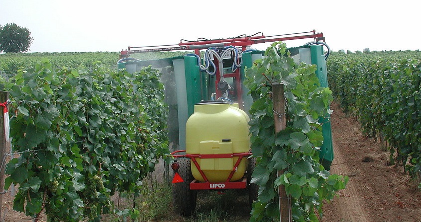 Encyclopédie environnement -pesticides - couverture